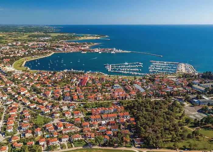 Κάμπινγκ Front Stacaravan In With Wifi