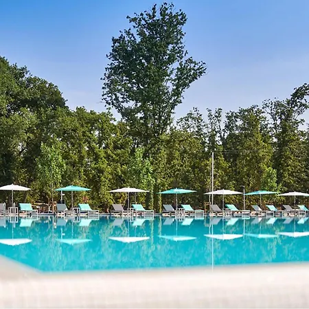 Stunning Stacaravan In 4* Umag